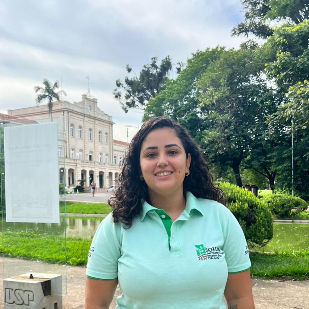 Bruna Emanuele Schiebelbein